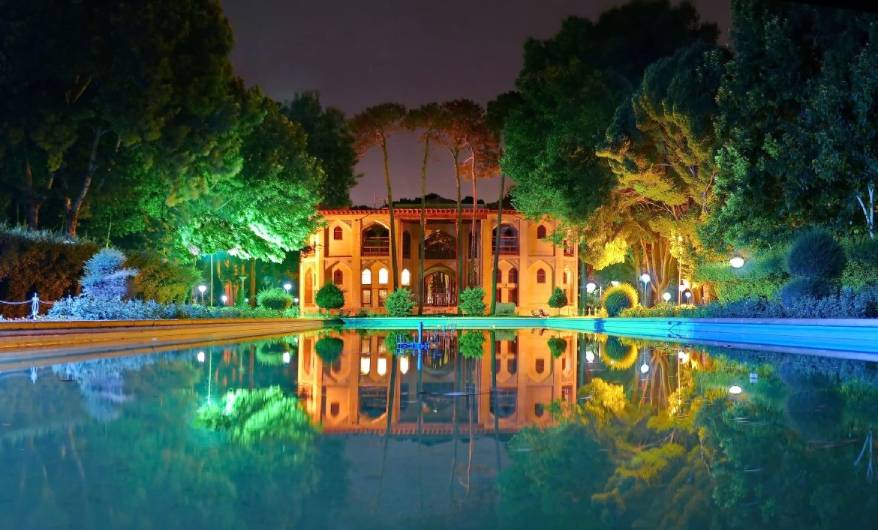 کاخ هشت بهشت اصفهان