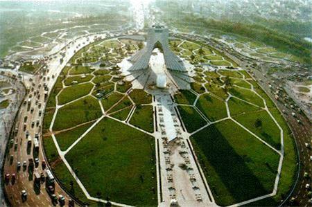 میدان آزادی تهران
